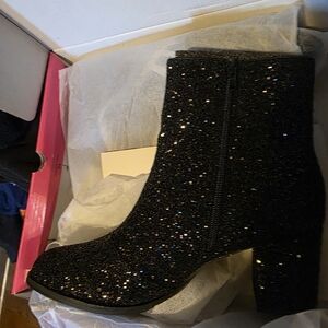 Black Glitter Block Heel Ankle Boots - Women's